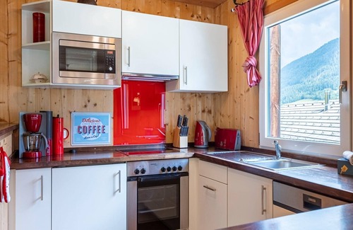 Annaberg im Lammertal Ski Chalet | Spacious Chalet in Annaberg-Lungötz with sauna
