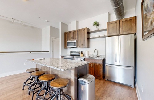 Asheville Condo | Spacious, chic retreat with deck & AC - walk to dining, shops, & entertainment
