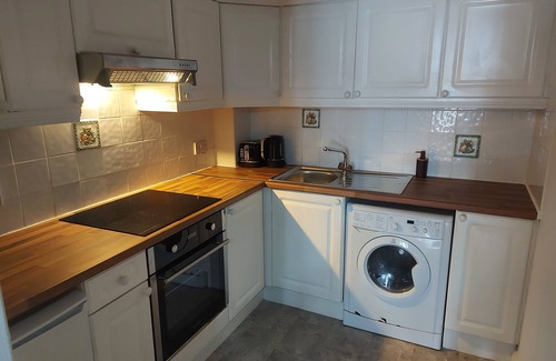 City Centre Dublin Apartment | SPACIOUS CITY CENTRE APARTMENT SHORT WALK TO MAIN ATTRACTIONS