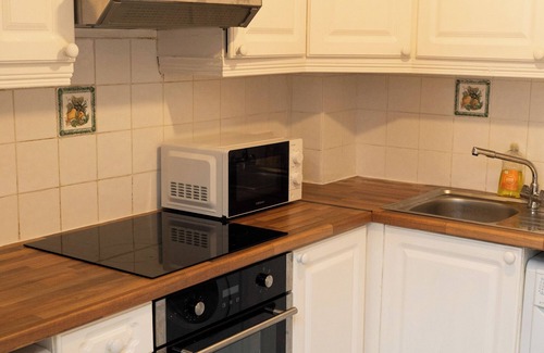 City Centre Dublin Apartment | SPACIOUS CITY CENTRE APARTMENT SHORT WALK TO MAIN ATTRACTIONS