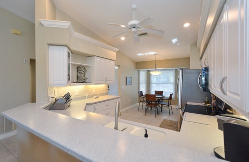 Palmer Ranch Condo | Spacious Condo available for short term leasing, near Siesta Key and Nokomis Bch
