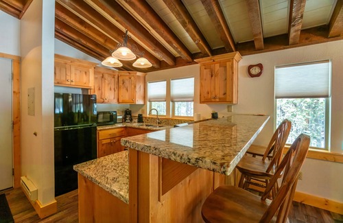 Island Park Condo | Spacious Condo near Yellowstone Park