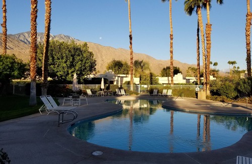 Sonora Sunrise Condo | Spacious Condo with Baby Grand Piano in Beautiful Sunny Palm Springs