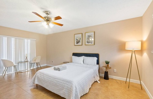 Meadows Place House | Spacious/ Convenient/Relaxing 4-BR Home near Houston, Sugar Land & Stafford