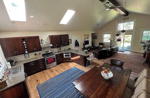 Penfield House | Spacious Country Retreat on Horse Farm — Perfect for Family Gatherings