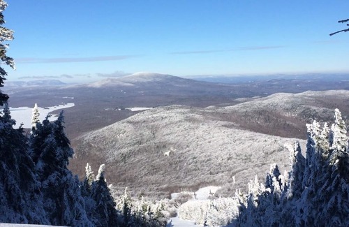 West Dover Apartment | Spacious cozy bedroom with pvt. full bath. Walking distance to Mt Snow ski lifts