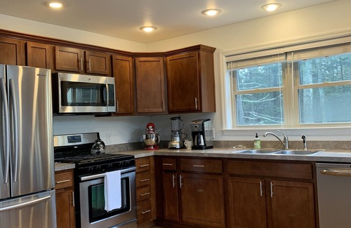 Kingston Ski Chalet | Spacious, cozy nature retreat near Woodstock and Kingston