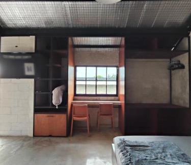 Denpasar Barat Apartment | Spacious cozy nia room