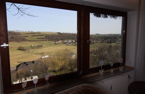 Immerath Apartment | Spacious, cozy vacation apartment with balcony in the Volcanic Eifel
