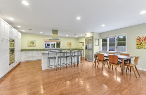 Culloden Shores House | Spacious Culloden house