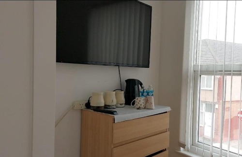 Anfield House | Spacious Double Room in Anfield