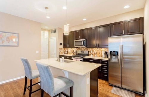 Stapleton House | Spacious Family Friendly Townhome in Central Park