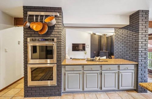 Frisco House | Spacious Frisco Pet-Friendly 3BR Townhome - Short Drive to Breckenridge Ski Area