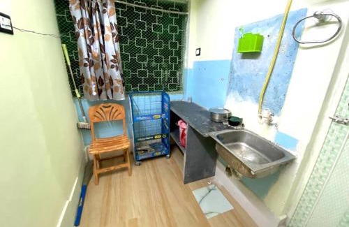 Kolkata Apartment | Spacious Gem at Central Calcutta