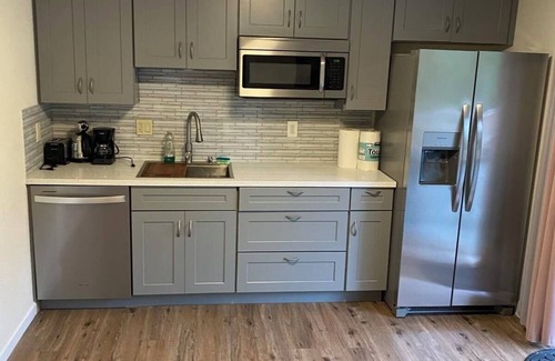 Lincoln City House | Spacious Getaway, Hot Tub, Walk to Beach Fun!