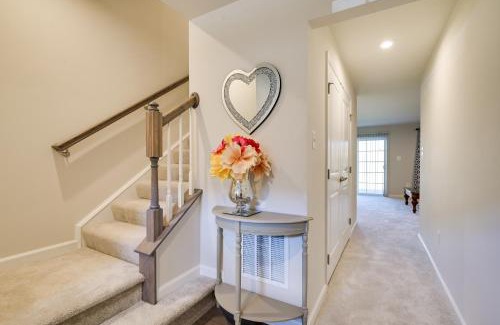 Potomac House | Spacious Hedgesville Retreat about 5 Mi to Golf Course