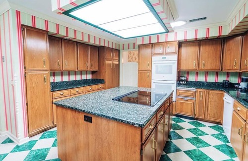 Hot Springs Village House | Spacious Home on the 18th Fairway at Desoto Golf Course