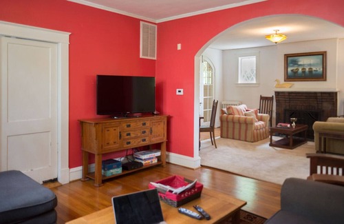 Woodland Heights House | Spacious Home Close To Downtown, VCU, MCV, The Fan