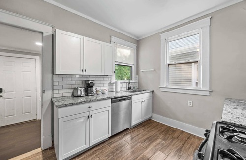 Saint Joseph House | Spacious Home for Groups w BBQ, Firepit & Backyard