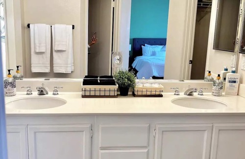 Corona House | Spacious home in Corona-CA