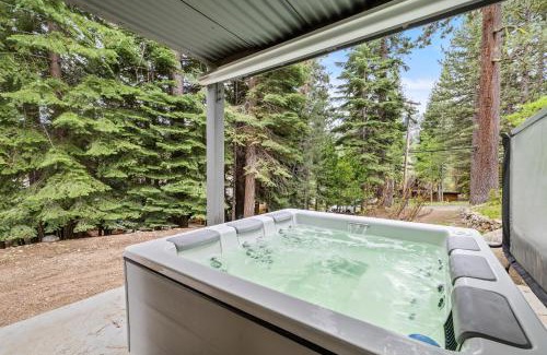 Olympic Valley House | Spacious Home in Olympic Valley, Private Hot Tub, on Shuttle Route!