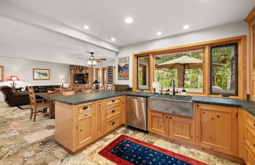 Olympic Valley House | Spacious Home in Olympic Valley, Private Hot Tub, on Shuttle Route!