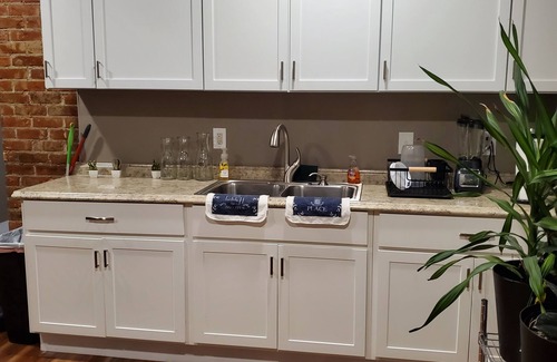 Detroit House | Spacious Home Located In The Heart Of Detroit, Minutes From Downtown