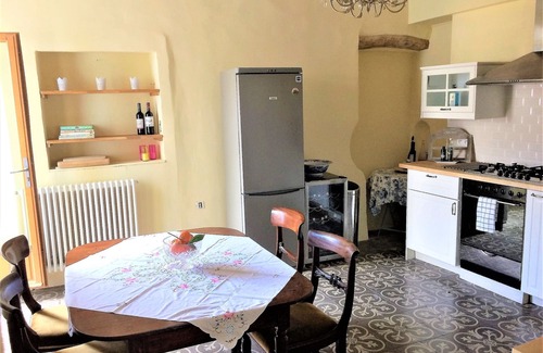 Abeilhan House | SPACIOUS HOME, PLENTY OF FEATURES WITH A STUNNING VIEW FROM THE TERRACE