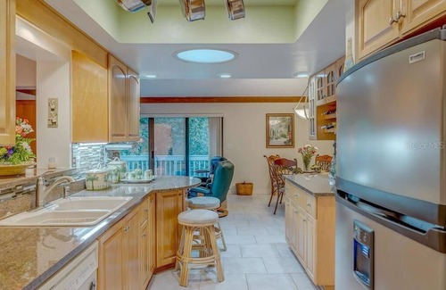 St Andrews House | Spacious Home in Sugarmill Golf Country Club w 2 car Garage