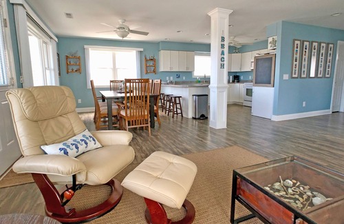 Topsail Beach House | Spacious Home w/Ocean Views at Quiet end of Island