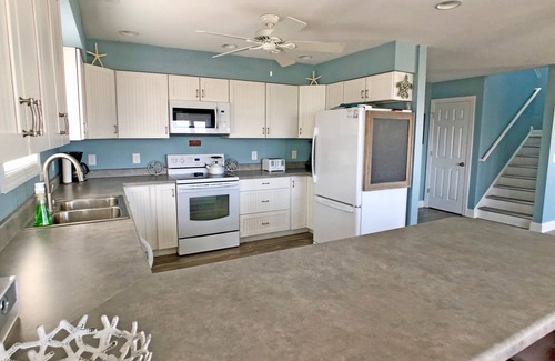 Topsail Beach House | Spacious Home w/Ocean Views at Quiet end of Island