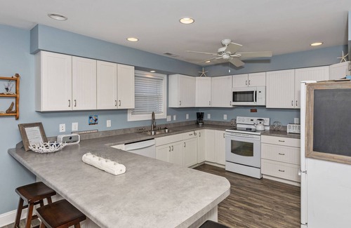 Topsail Beach House | Spacious Home w/Ocean Views at Quiet end of Island