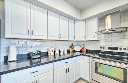 Deer Valley House | Spacious Home w/Pool & Grill in Phoenix!