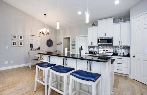 North Port House | Spacious home with large yard - Perfect for families - Sunny South