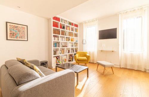 Le Busca House | Spacious house - close to center