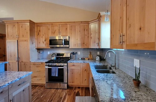 Buena Vista House | Spacious House in the Heart of the Rocky Mountains!
