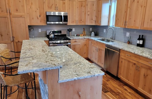 Buena Vista House | Spacious House in the Heart of the Rocky Mountains!