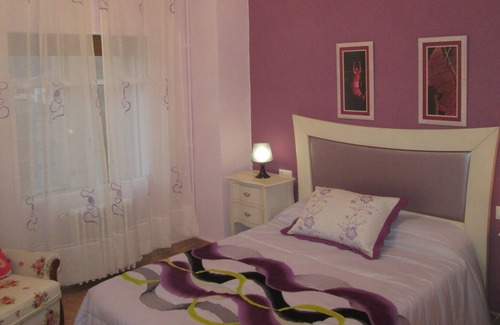 Cuenca House | Spacious house in the center of Cuenca capital, with small garden, up to 6 adults