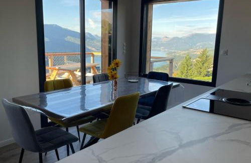 Puy-Sanieres House | Spacious house with stunning views Puy-Sanières