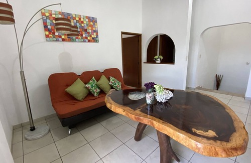Costalegre House | spacious house with pool and garden for 12people, 5bedrooms, 1room with sofa bed