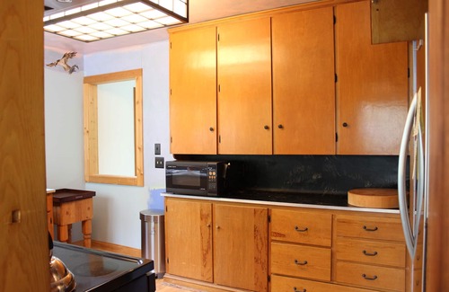 Holland House | Spacious House with Private Beach on Lake Michigan