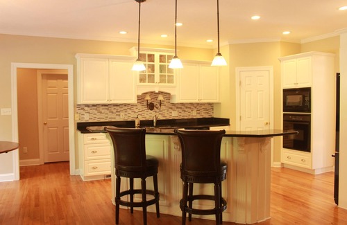 Evans House | Spacious House with Private Pool