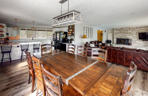 Kalispell House | Spacious lakefront home with private hot tub, kayaks, canoes & dock