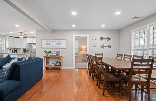Albrightsville House | Spacious LakeHouse: Hottub, Sauna, Firepit, Games!
