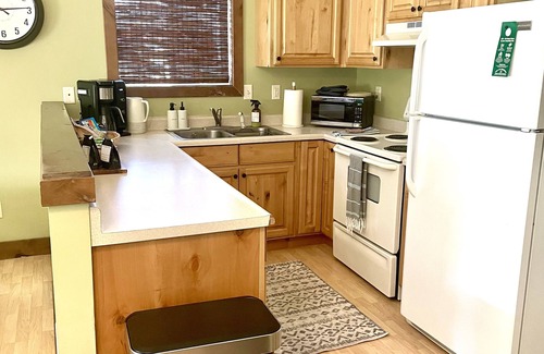 Valley West Apartment | Spacious Loft Apartment with Parking and Laundry