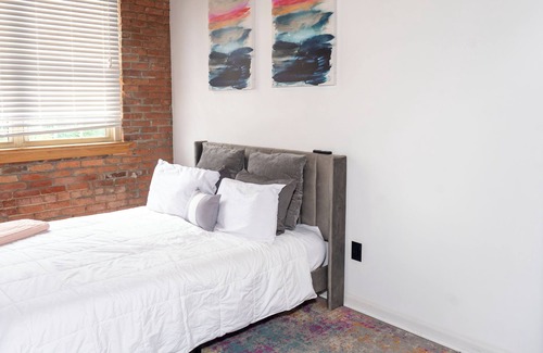 Cleveland Apartment | Spacious loft-style apartment in downtown Cleveland with WiFi, AC, and Upgrades.