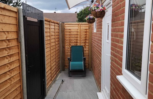 Grays House | Spacious Luxe Suite – New Build
