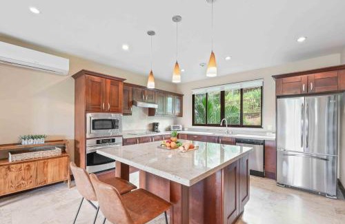 El Ocotal House | Spacious Luxury 4 Bed Condo in Ocotal