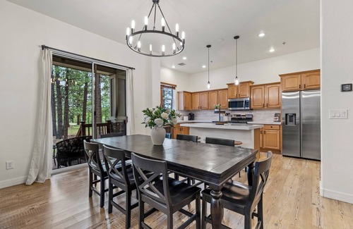 Flagstaff House | Spacious Luxury Family Home in the Pines | Patio Dining + Firepit + Gym + Office