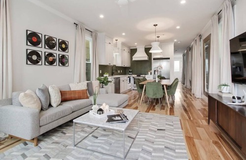 Treme House | Spacious Mid-Century Oasis | Heated Pool